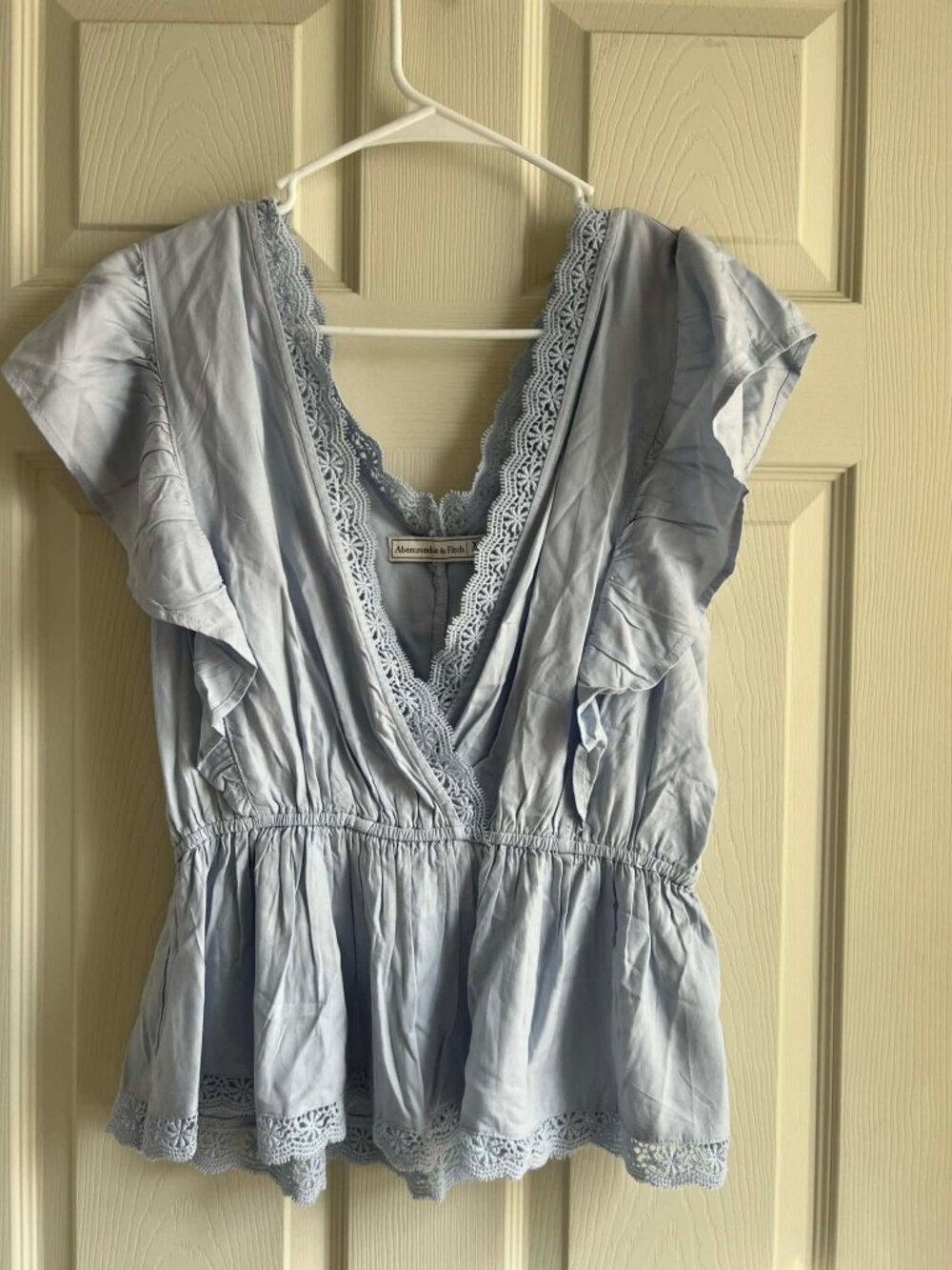 Abercrombie & Fitch Lace Trim Peplum Top Blue XL Flowy Feminine Boho Cottagecore